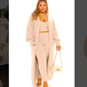 FashionNova Living In It 3 Piece Legging Set